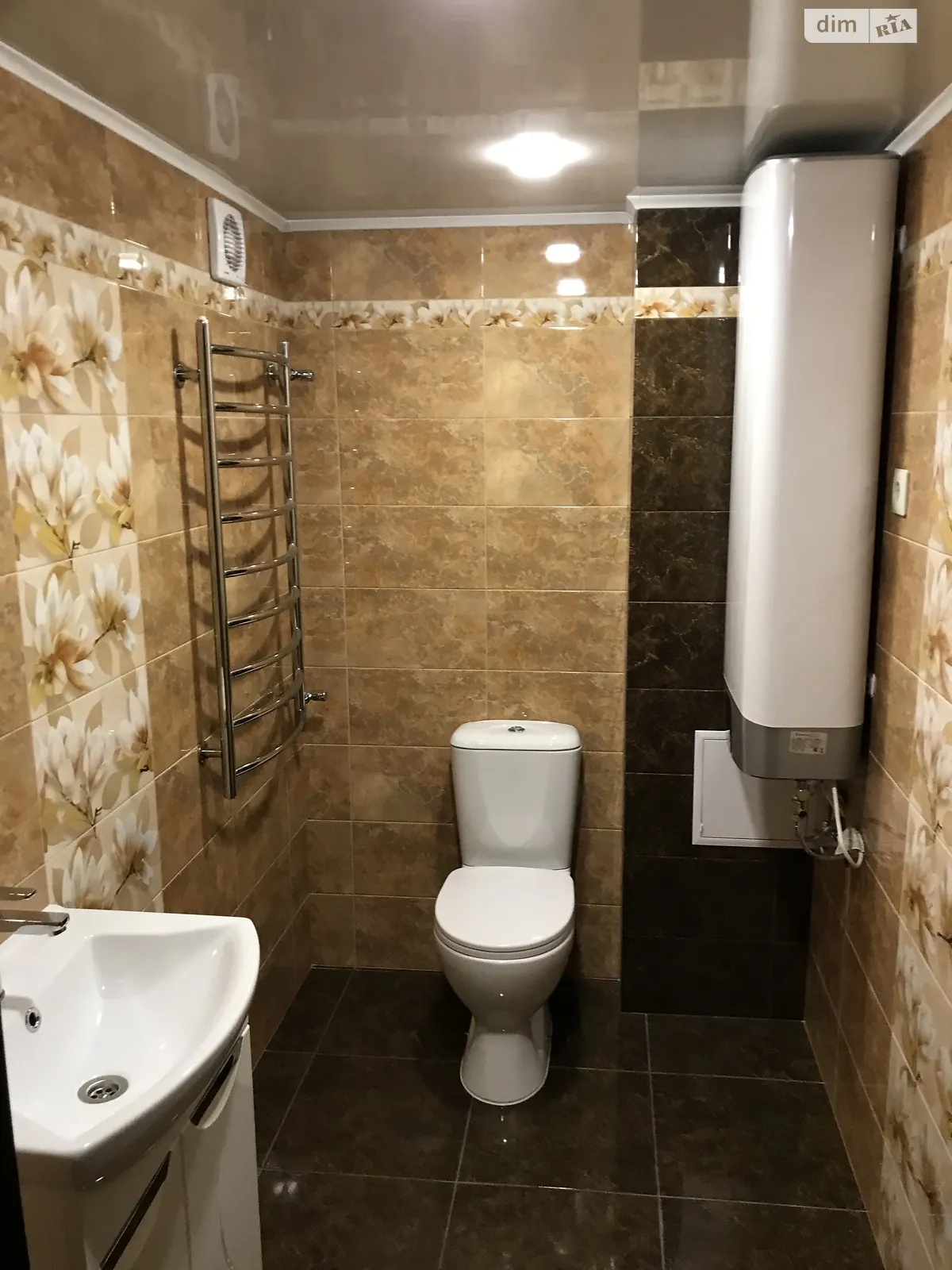 Продается 3-комнатная квартира 114 кв. м в Черкассах, ул. Телиги Елены - фото 1