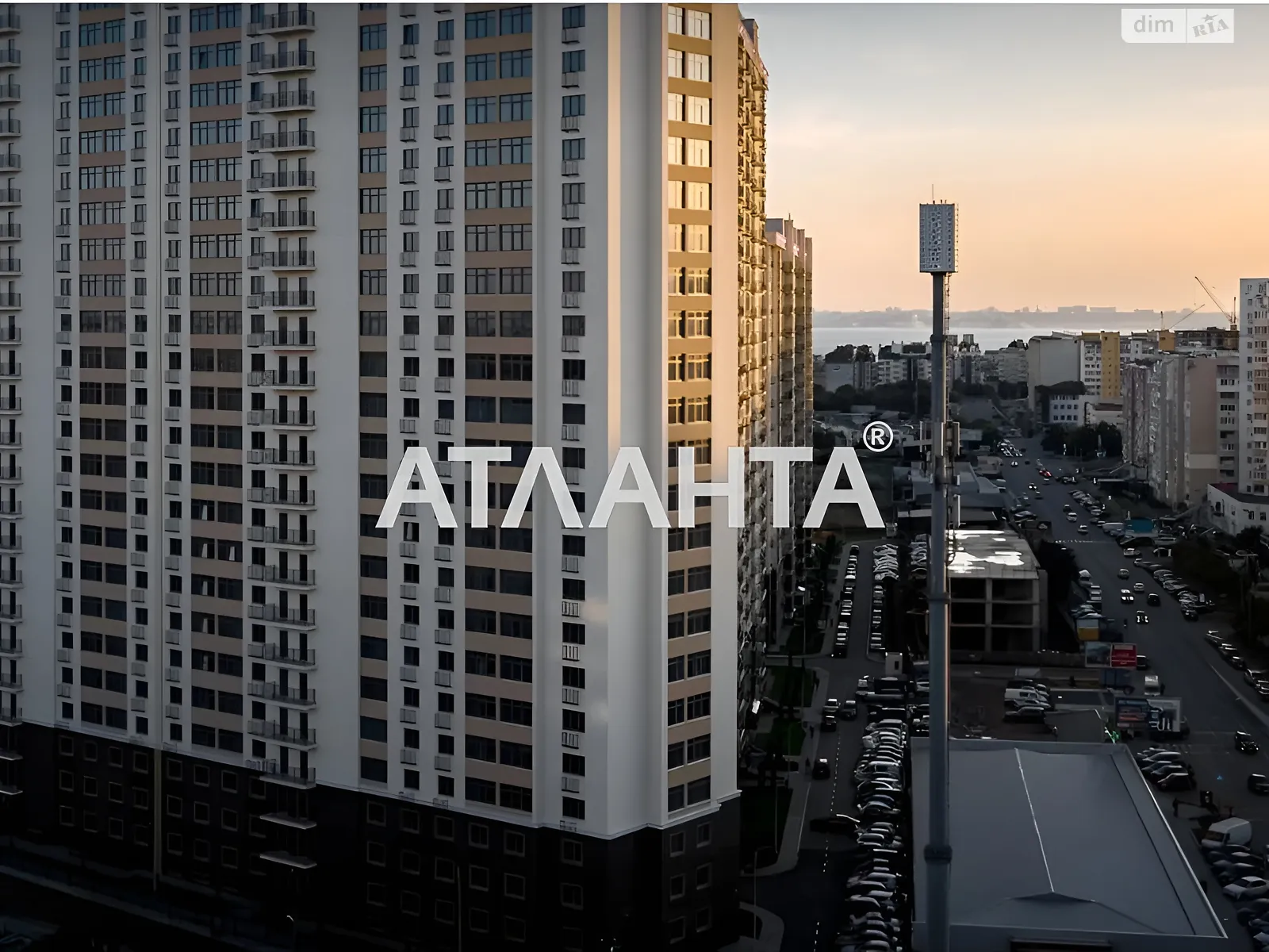 Продается 2-комнатная квартира 65 кв. м в Крыжановке, ул. Академика Сахарова - фото 1