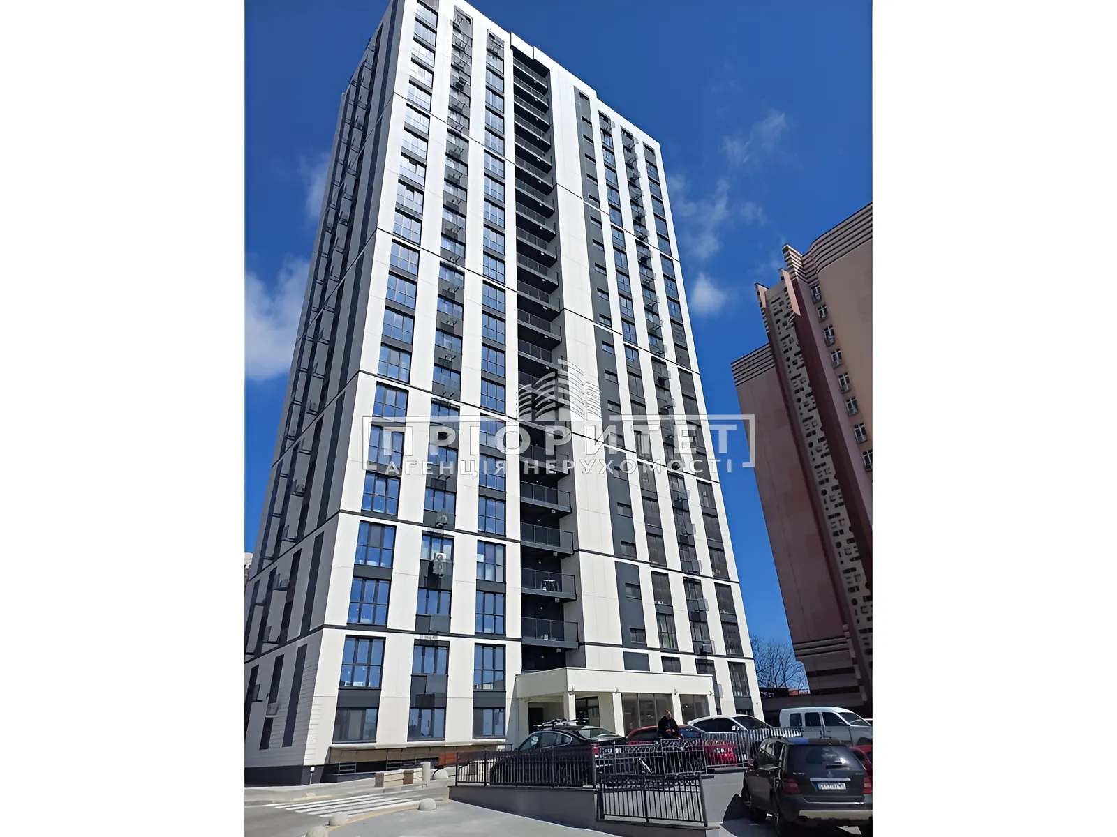Продається 1-кімнатна квартира 26.5 кв. м у Одесі, вул. Літературна - фото 1