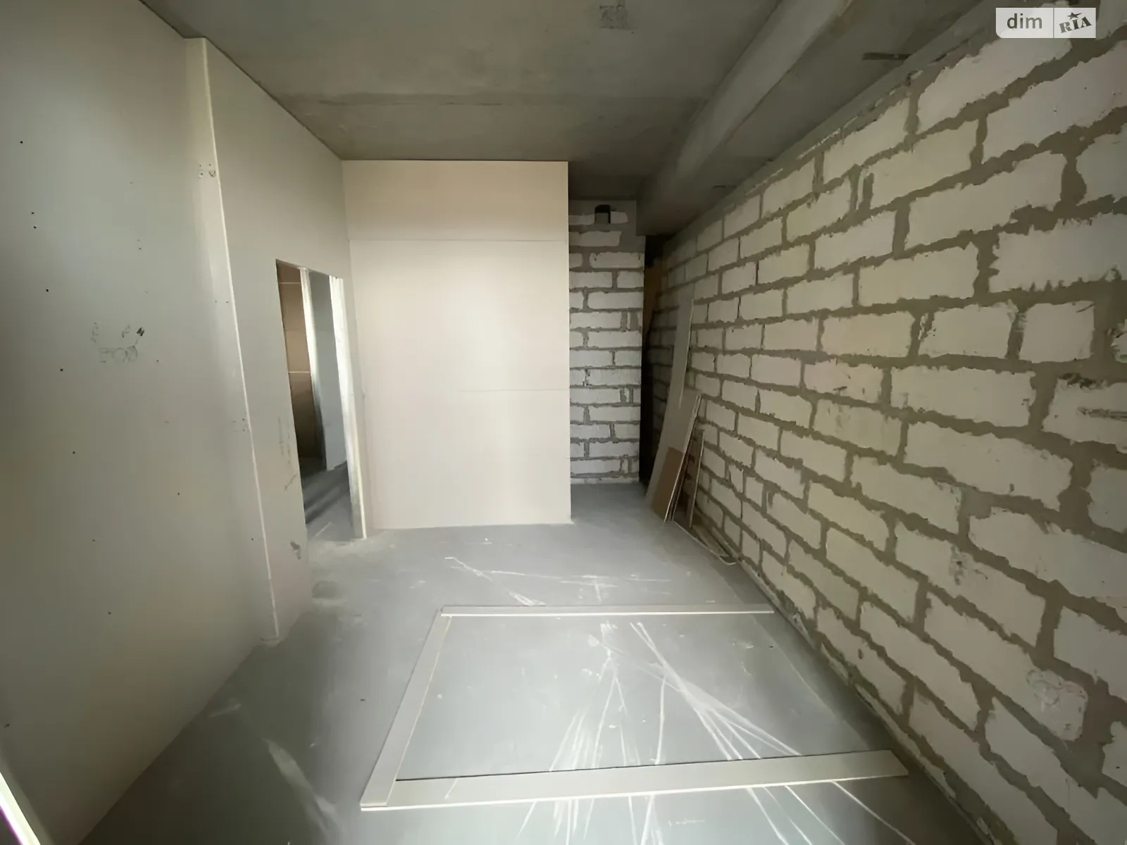 Продається 3-кімнатна квартира 116.4 кв. м у Дніпрі, вул. Степана Бандери(Шмідта), 15 - фото 1