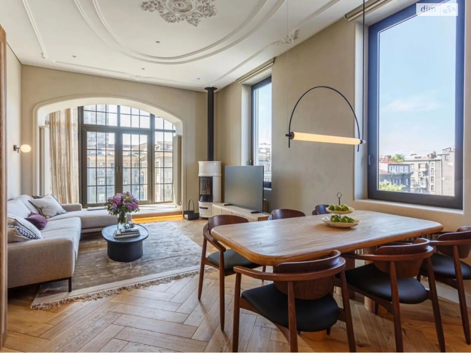Продается 2-комнатная квартира 68 кв. м в Киеве, ул. Институтская, 13А - фото 1