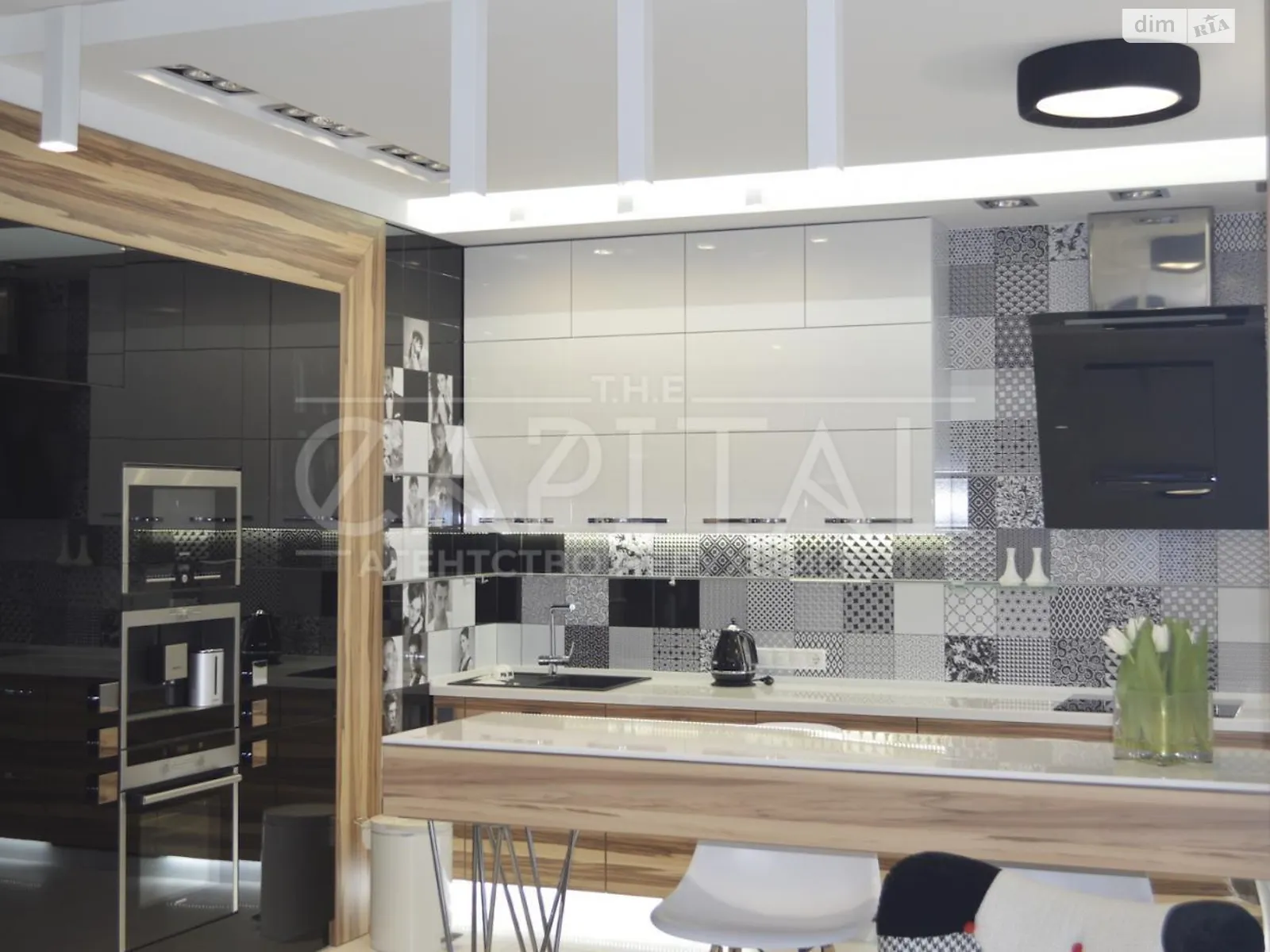 Продается 2-комнатная квартира 81 кв. м в Киеве, ул. Андрея Верхогляда(Драгомирова), 20 - фото 1