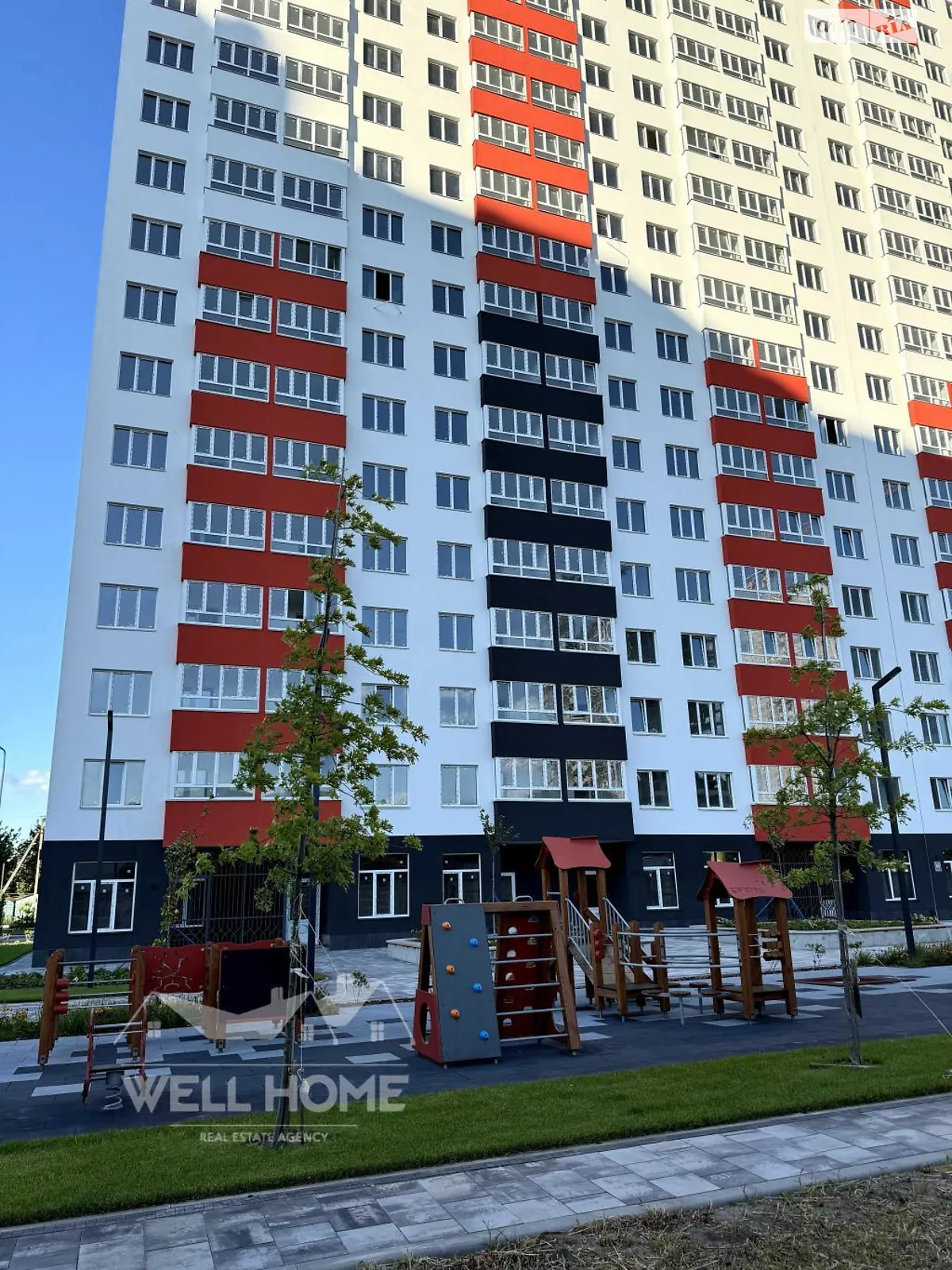 Продається 1-кімнатна квартира 41.38 кв. м у Броварах, вул. Металургів, 35 - фото 1