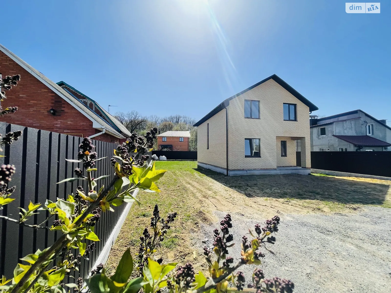 Продається будинок 2 поверховий 120 кв. м з каміном, цена: 81500 $ - фото 1