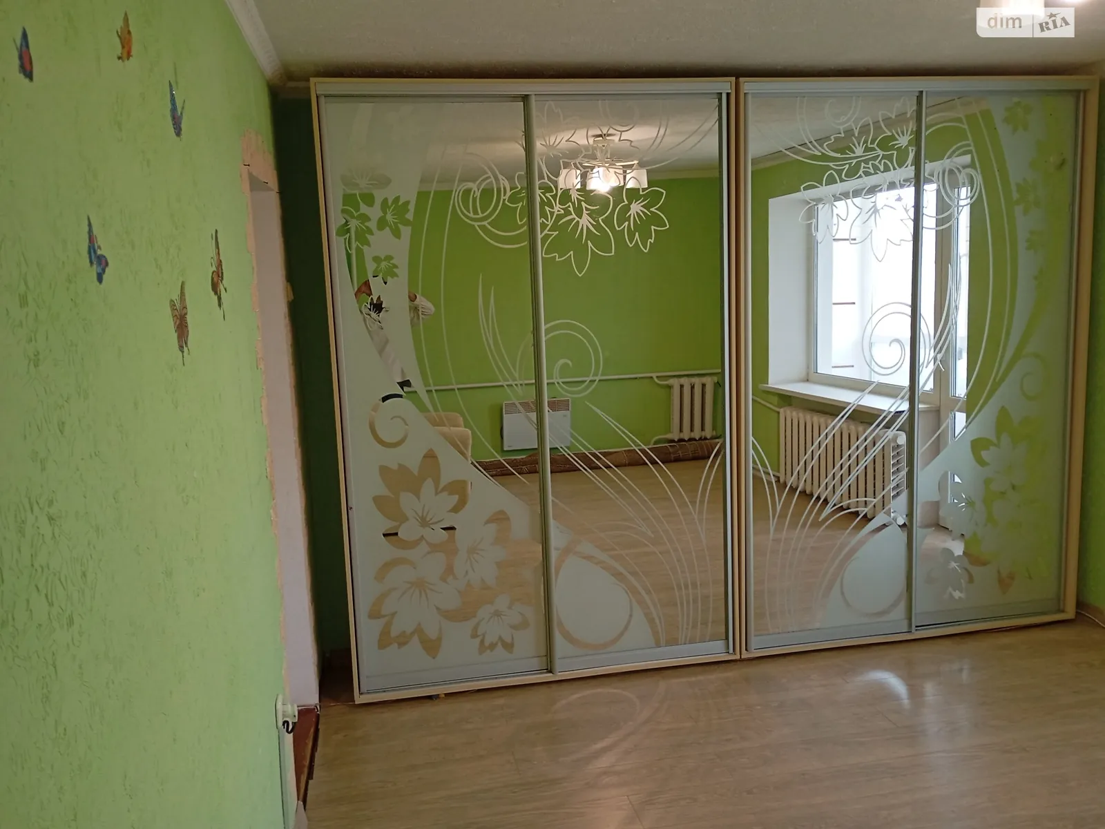 Продается 1-комнатная квартира 38.8 кв. м в Криничках, ул. Школьная, 18 - фото 1