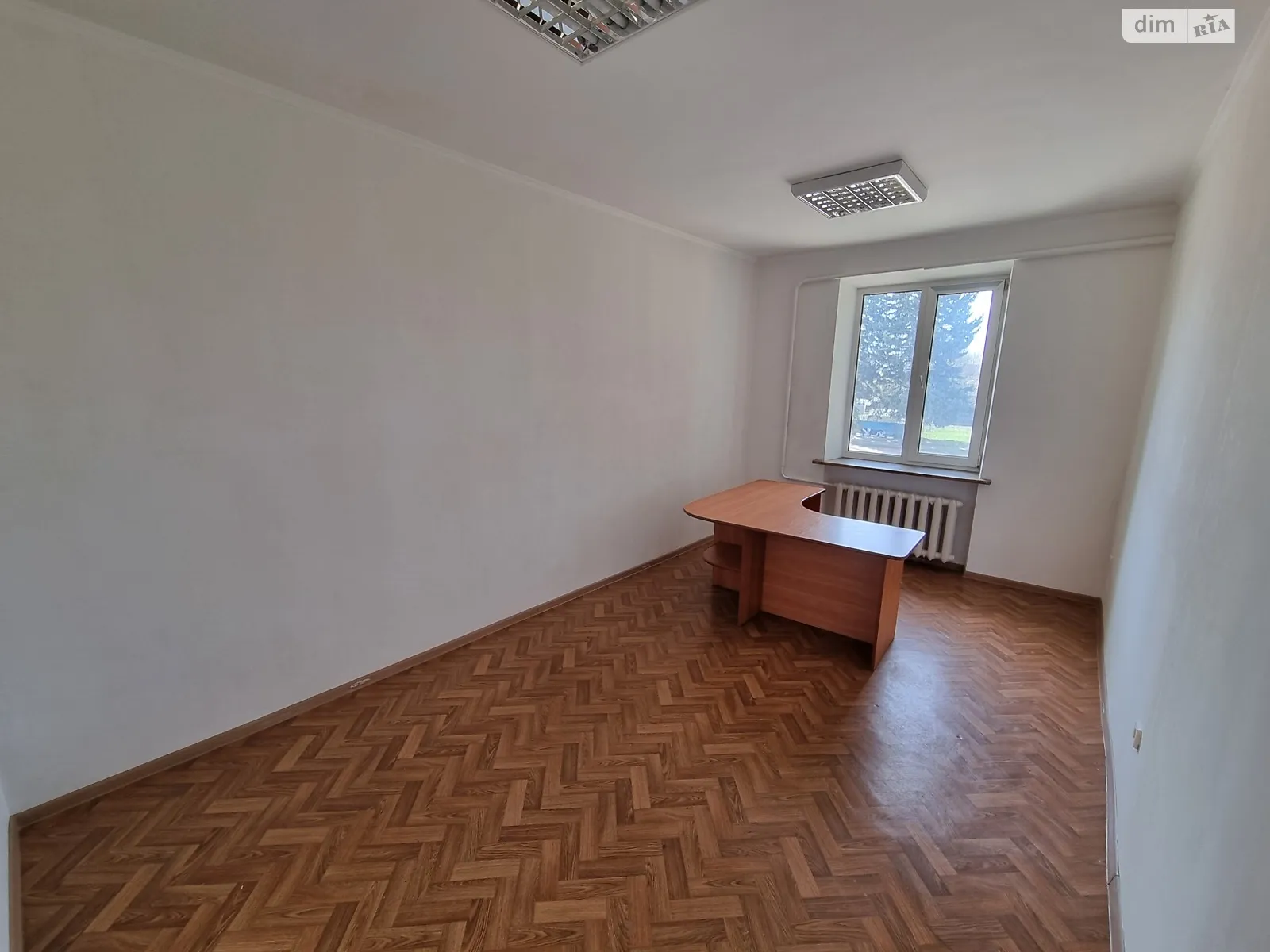 Сдается в аренду офис 252 кв. м в бизнес-центре, цена: 50480 грн - фото 1