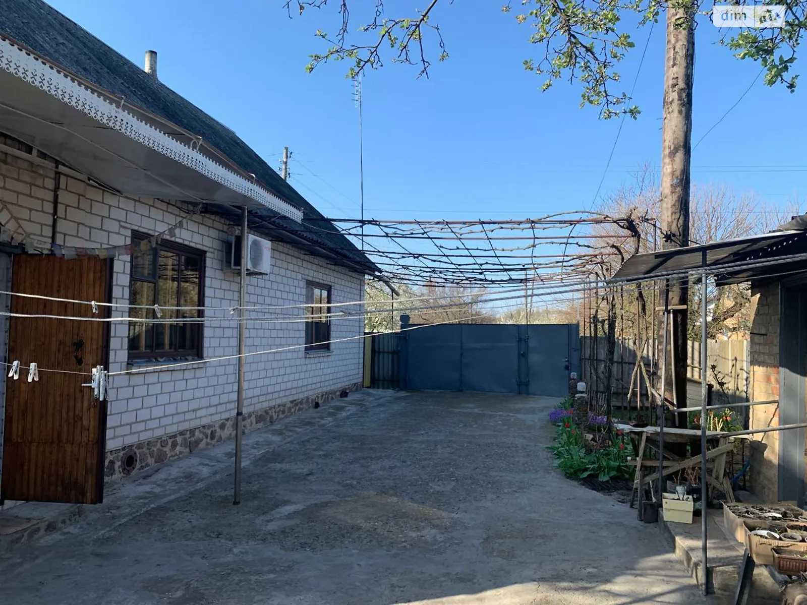 Продается одноэтажный дом 80 кв. м с садом, цена: 45000 $ - фото 1