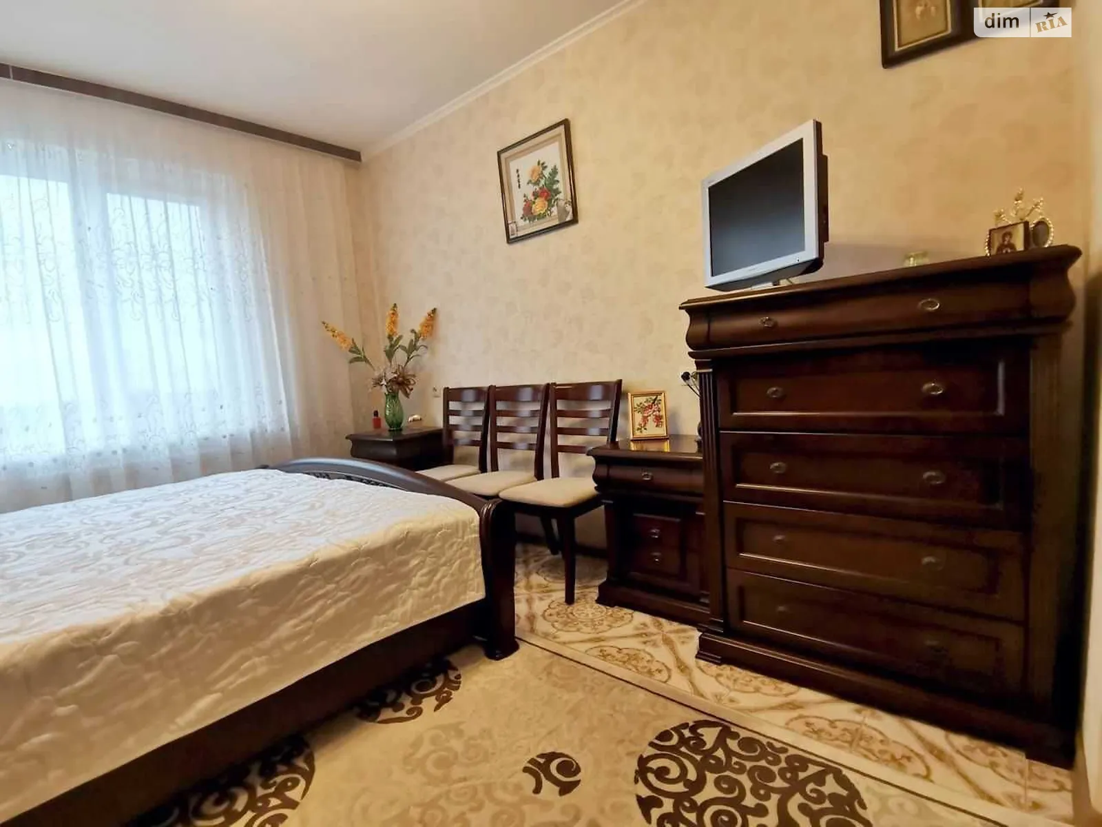 Продается 3-комнатная квартира 64 кв. м в Днепре, ул. Беляева Замполита, 10 - фото 1