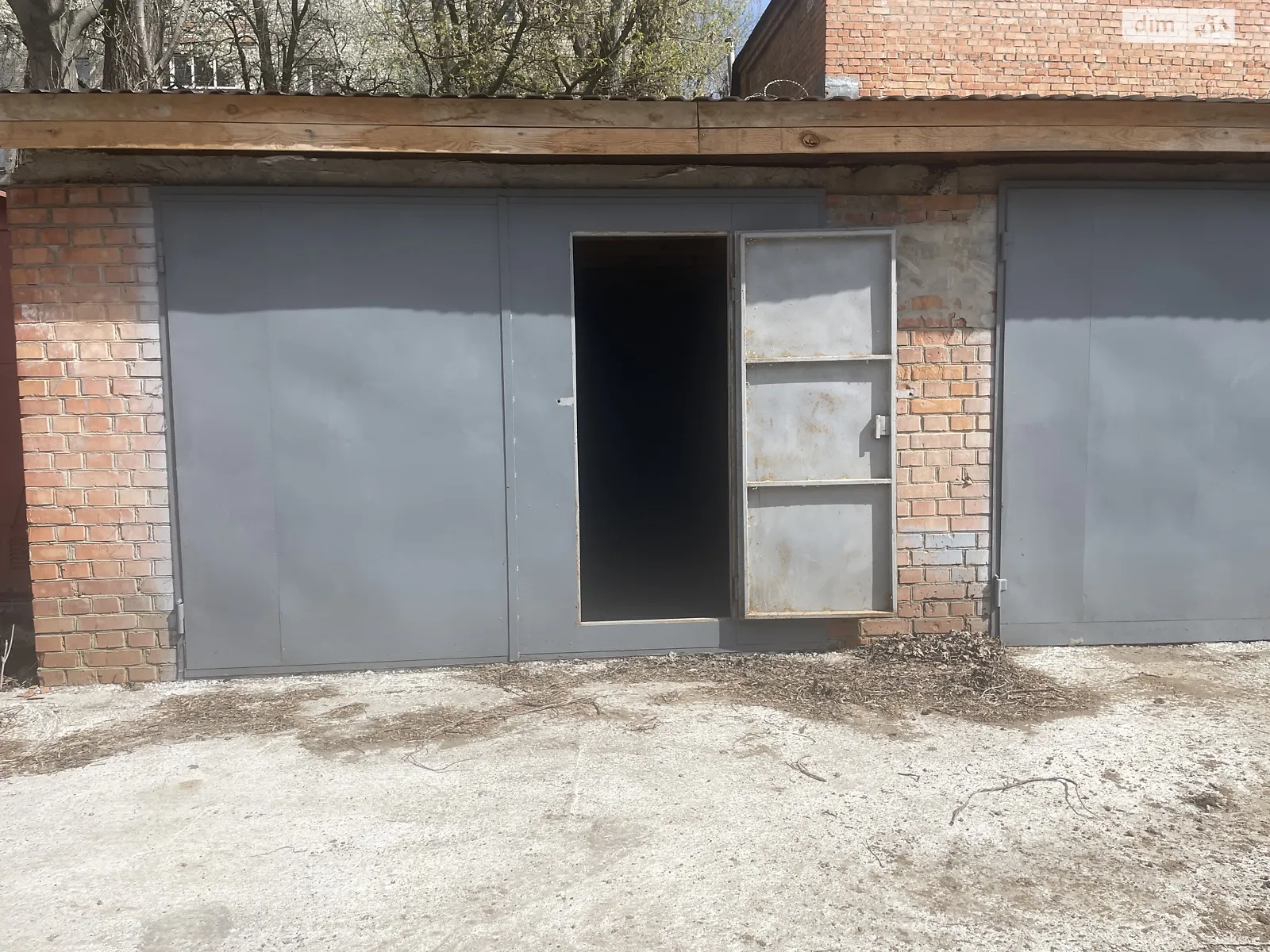 Сдается в аренду отдельно стоящий гараж под легковое авто на 26 кв. м, цена: 3600 грн - фото 1