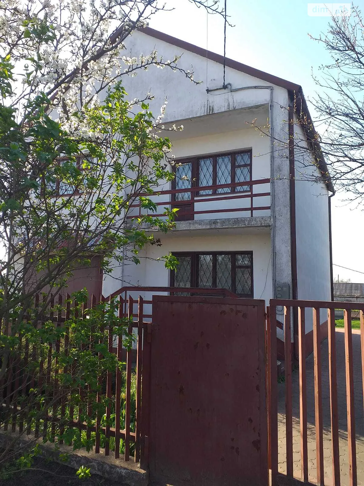 Продается дом на 2 этажа 80 кв. м с бассейном, цена: 50000 $ - фото 1