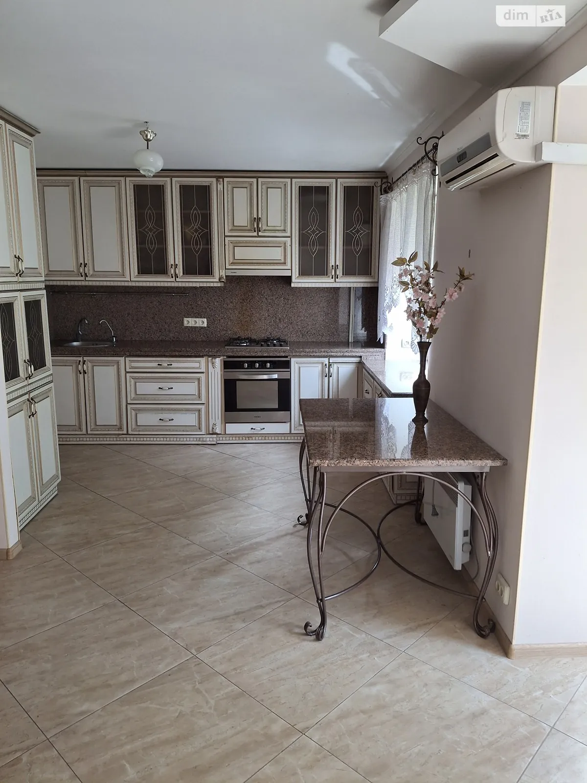 Продается 3-комнатная квартира 76.4 кв. м в Умани, пер. Гринченко (Милованова) - фото 1