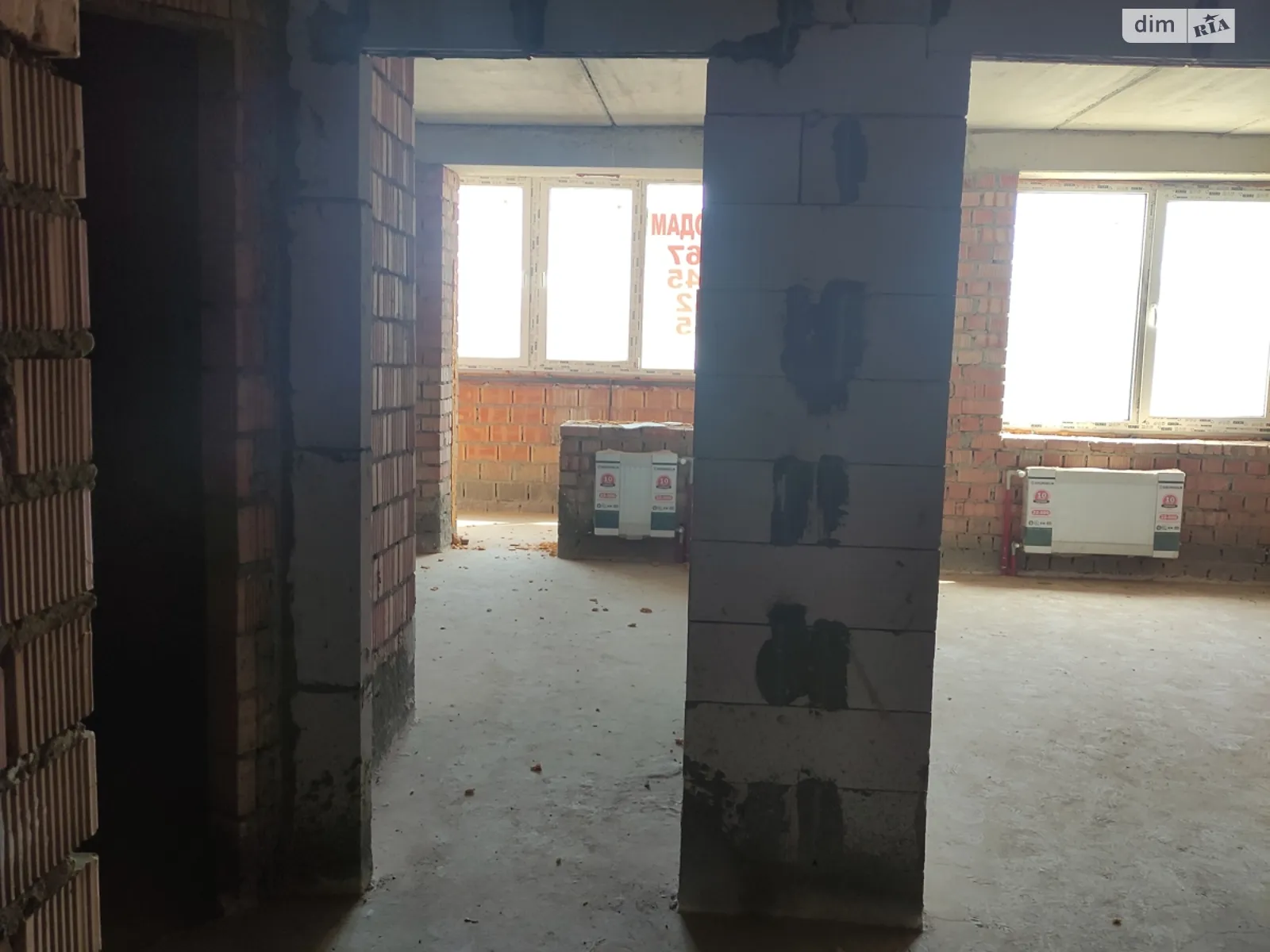 Продается 1-комнатная квартира 50 кв. м в Одессе, ул. Академика Сахарова, 16 - фото 1