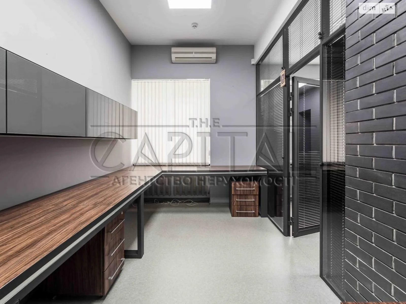 Здається в оренду офіс 86 кв. м в бізнес-центрі, цена: 2000 $ - фото 1
