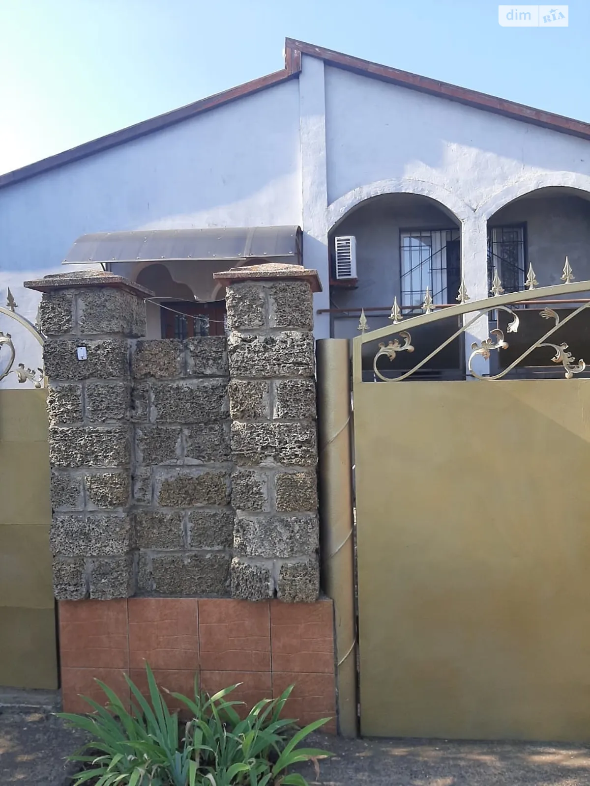 Продается дом на 2 этажа 159.4 кв. м с верандой, цена: 65000 $ - фото 1