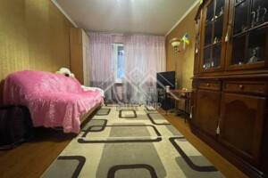 Продаж квартири, Дніпропетровська, Кривий Ріг, р‑н. Центрально-Міський, Миру проспект, буд. 3