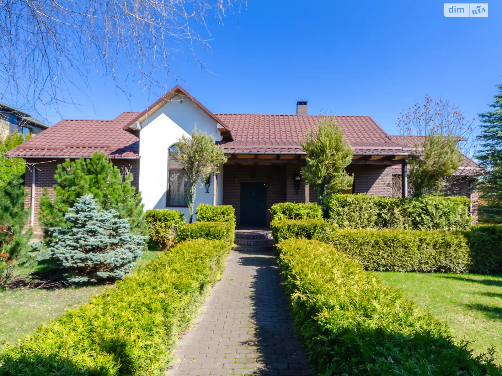 Продается дом на 2 этажа 292 кв. м с мансардой, цена: 325000 $ - фото 1