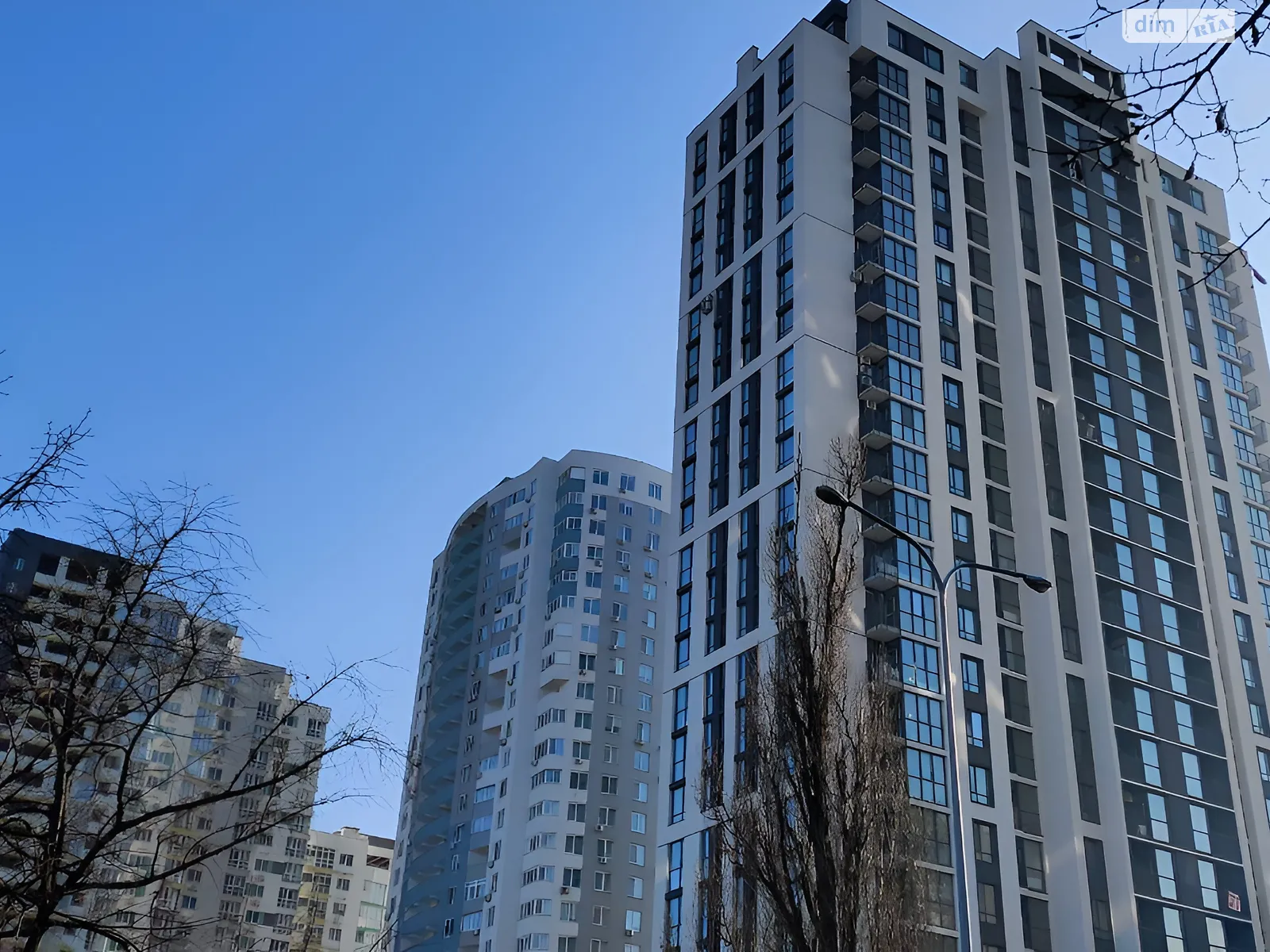 Продается 1-комнатная квартира 36 кв. м в Киеве, ул. Армянская, 8/127 - фото 1