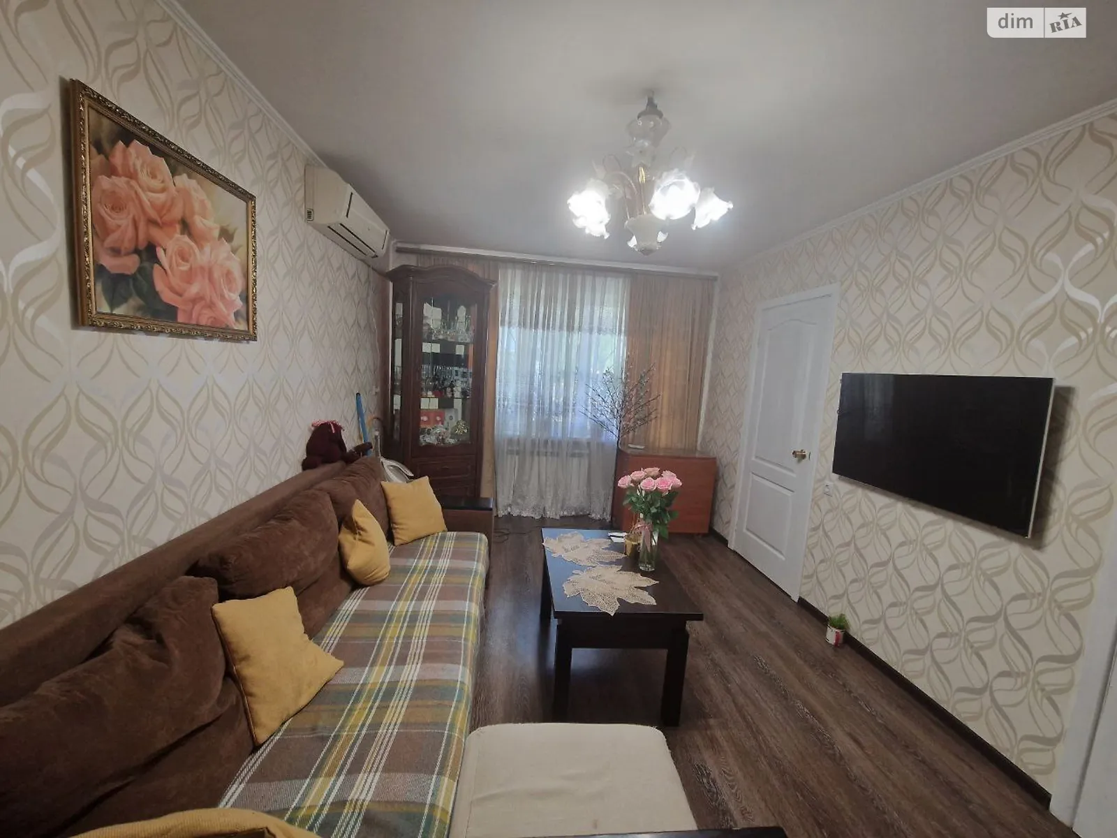 Продается 3-комнатная квартира 46.5 кв. м в Одессе, ул. Героев Крут, 35 - фото 1