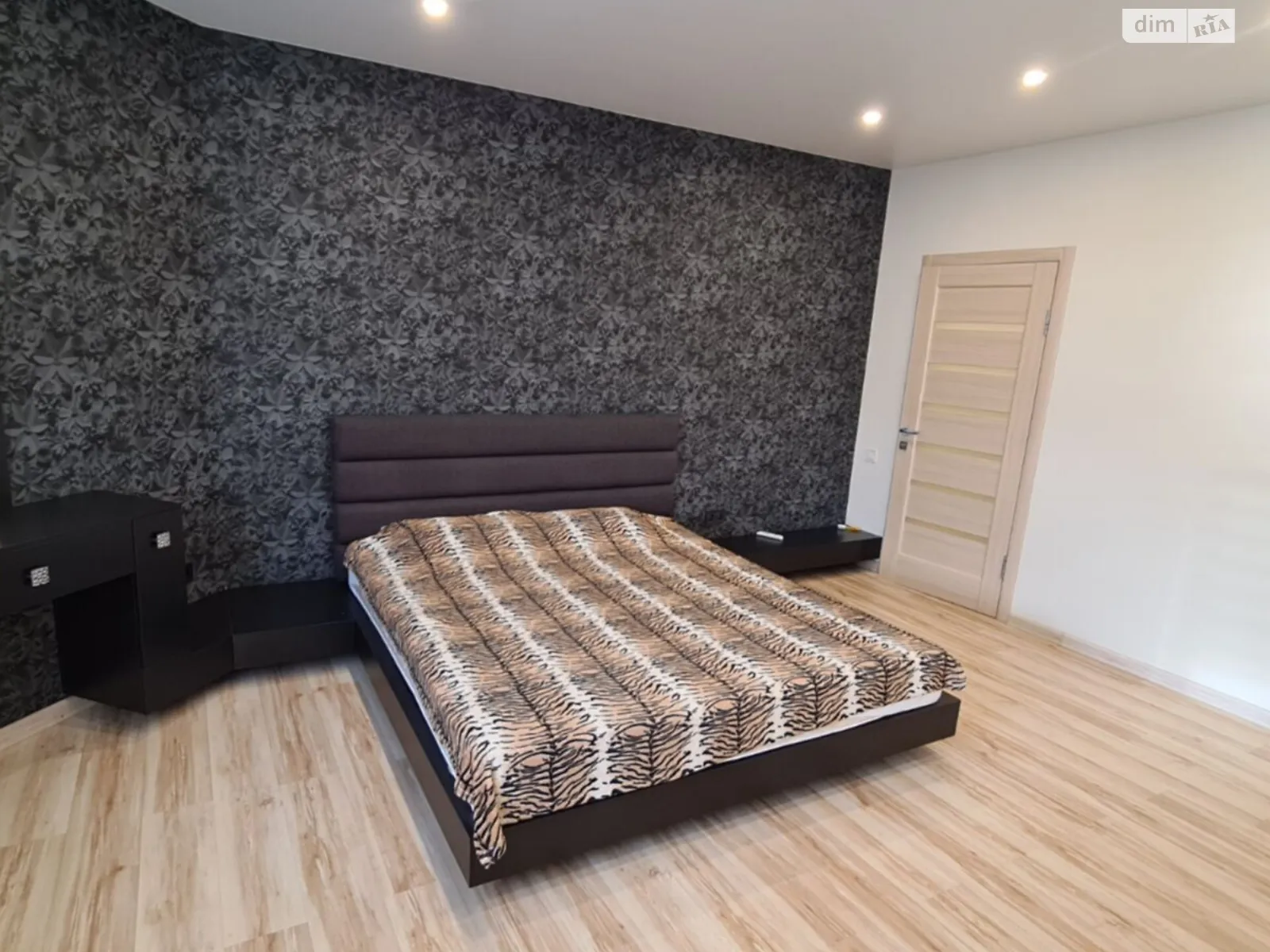Продается 2-комнатная квартира 77.9 кв. м в Николаеве, цена: 70000 $ - фото 1