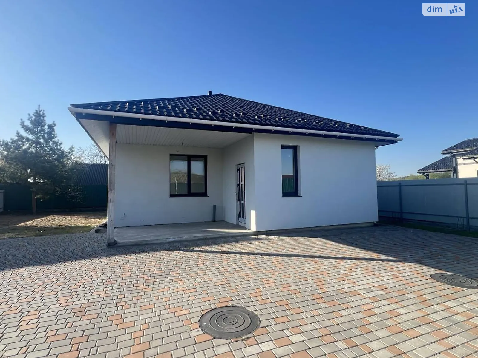 Продається одноповерховий будинок 81 кв. м з каміном, цена: 88000 $ - фото 1