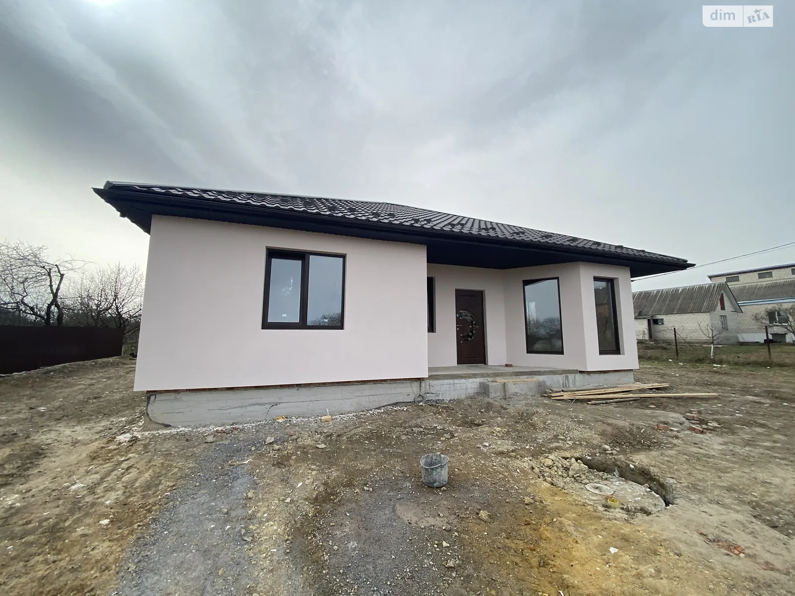 Продается одноэтажный дом 100 кв. м с балконом, цена: 68000 $ - фото 1