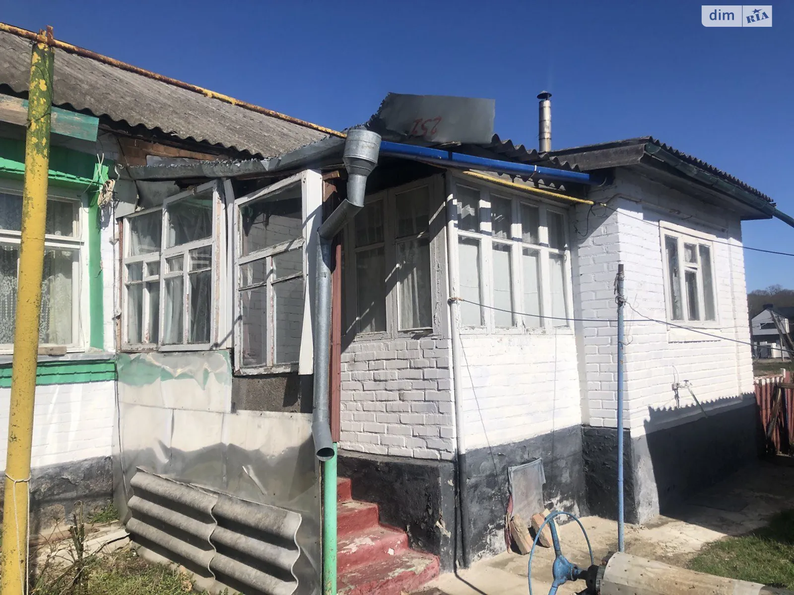 Продается часть дома 53.7 кв. м с беседкой, цена: 22000 $ - фото 1