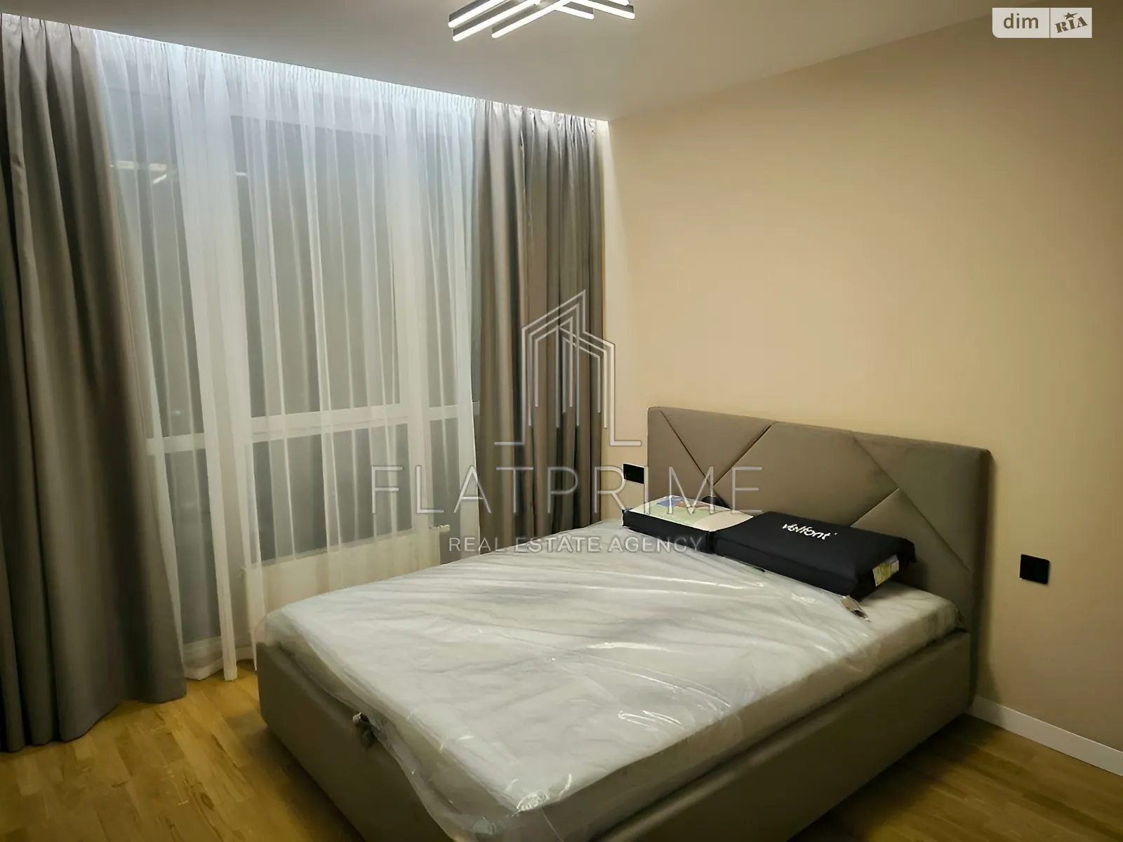 Продается 1-комнатная квартира 43.2 кв. м в Киеве, ул. Виктора Некрасова(Северо-Сырецкая), 10А - фото 1