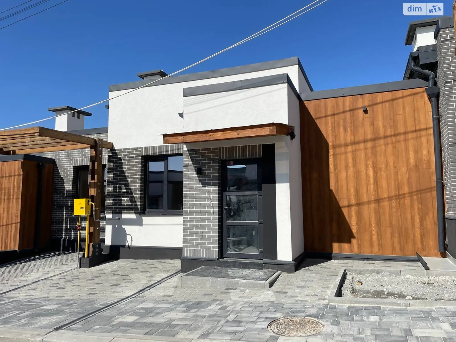 Продається частина будинку 88 кв. м з гаражем, цена: 59900 $ - фото 1