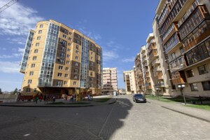 Продаж квартири, Чернівці, р‑н. Центр, Володимира Великого (Герцена) вулиця