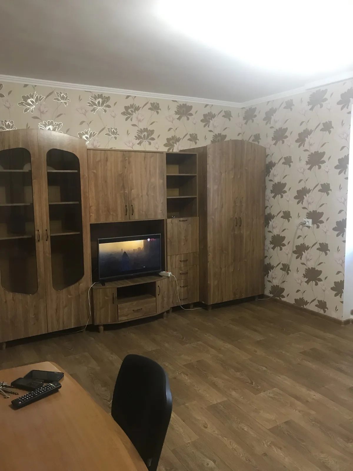 Сдается в аренду 1-комнатная квартира 37.4 кв. м в Николаеве, 2-я ул. Поперечная - фото 1
