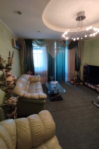 Продажа квартиры, Днепропетровская, Каменское, р‑н. Заводской, Тараса Шевченко проспект, дом 4