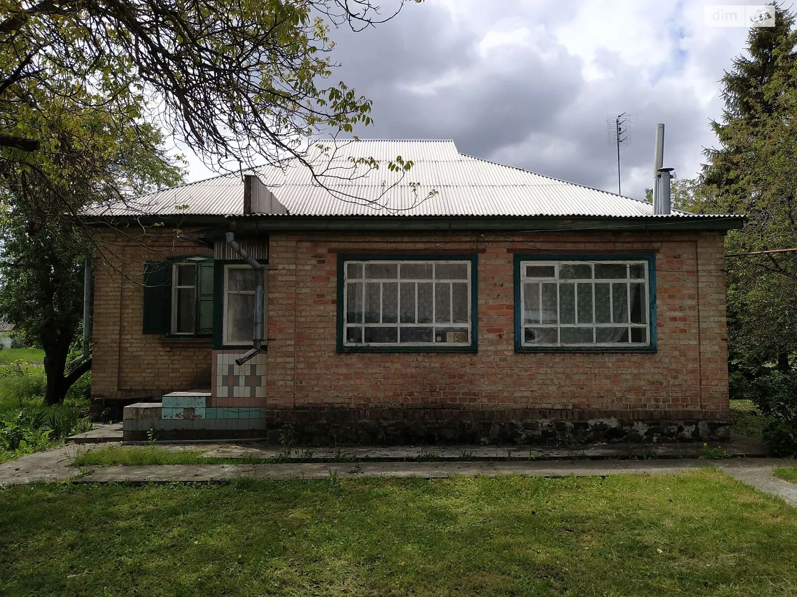 Продается одноэтажный дом 88 кв. м с бассейном, цена: 6500 € - фото 1