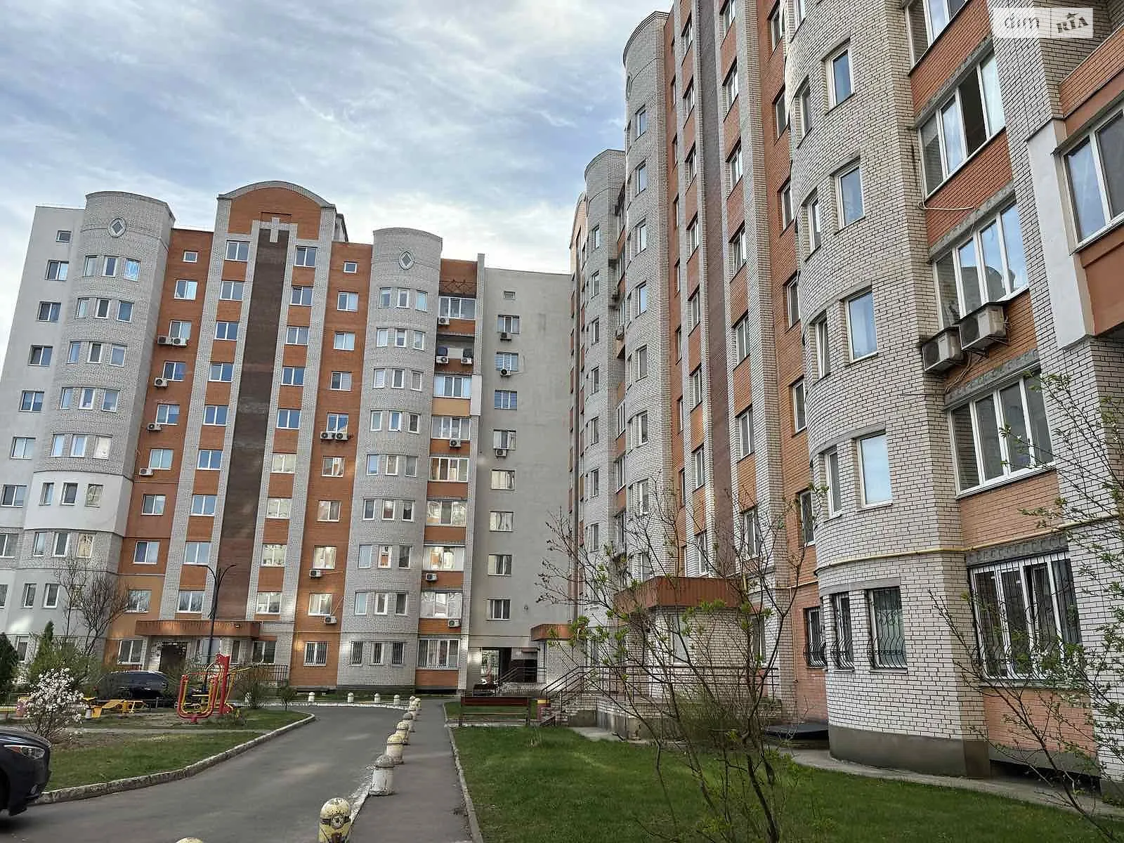 Продается 2-комнатная квартира 78.1 кв. м в, цена: 78000 $ - фото 1