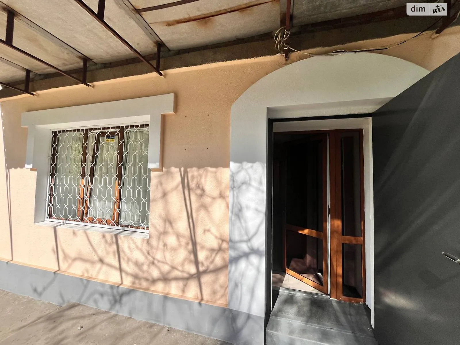 Сдается в аренду офис 29 кв. м в бизнес-центре, цена: 6000 грн - фото 1