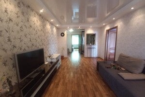 Продажа квартиры, Харьковская, Котляры, Мира улица, дом 8