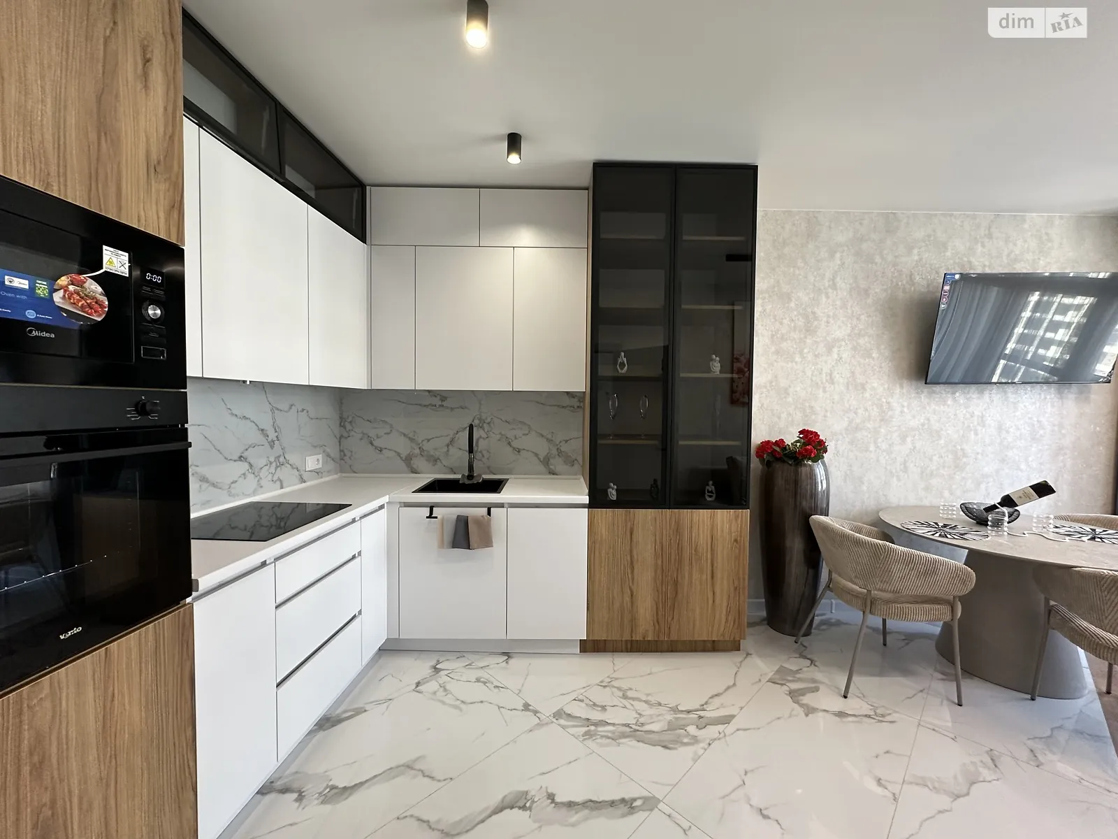 Продається 1-кімнатна квартира 49 кв. м у Одесі, пров. Курортний, 2 - фото 1