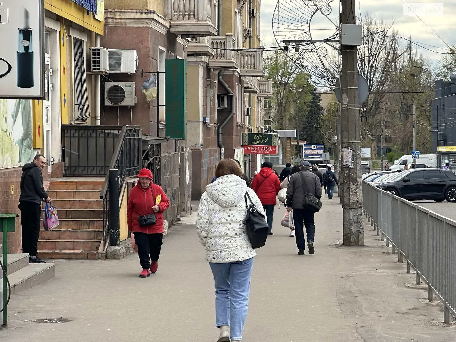 Сдается в аренду помещения свободного назначения 95.1 кв. м в 5-этажном здании, цена: 18000 грн - фото 1