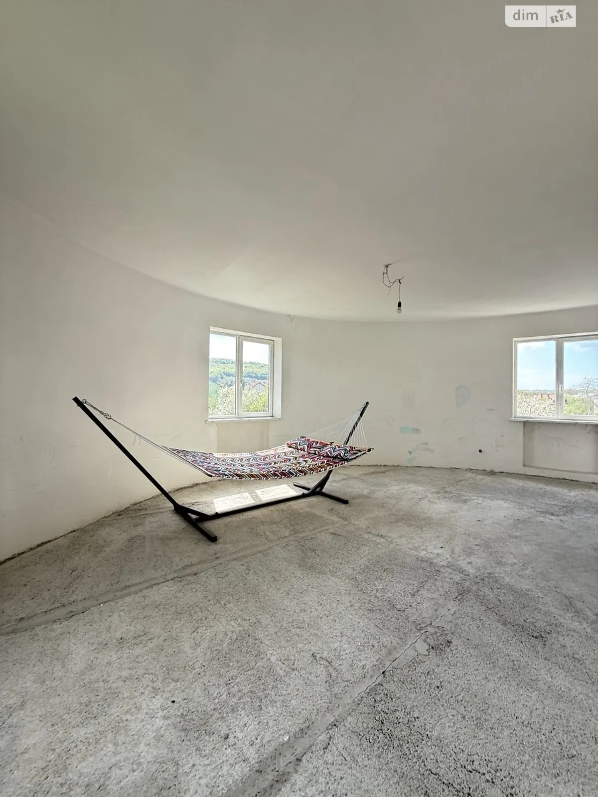 Продается дом на 3 этажа 492.3 кв. м с подвалом, цена: 132000 $ - фото 1