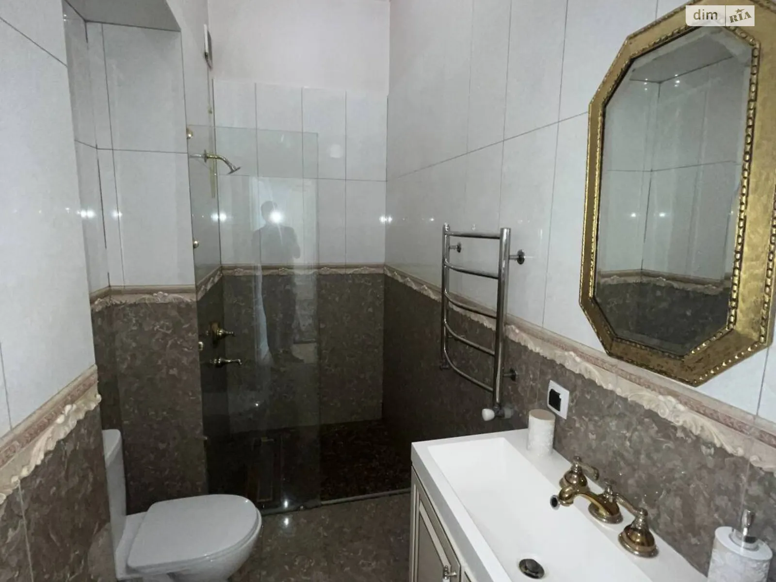 Продається 1-кімнатна квартира 52.4 кв. м у Івано-Франківську, вул. Шашкевича - фото 1