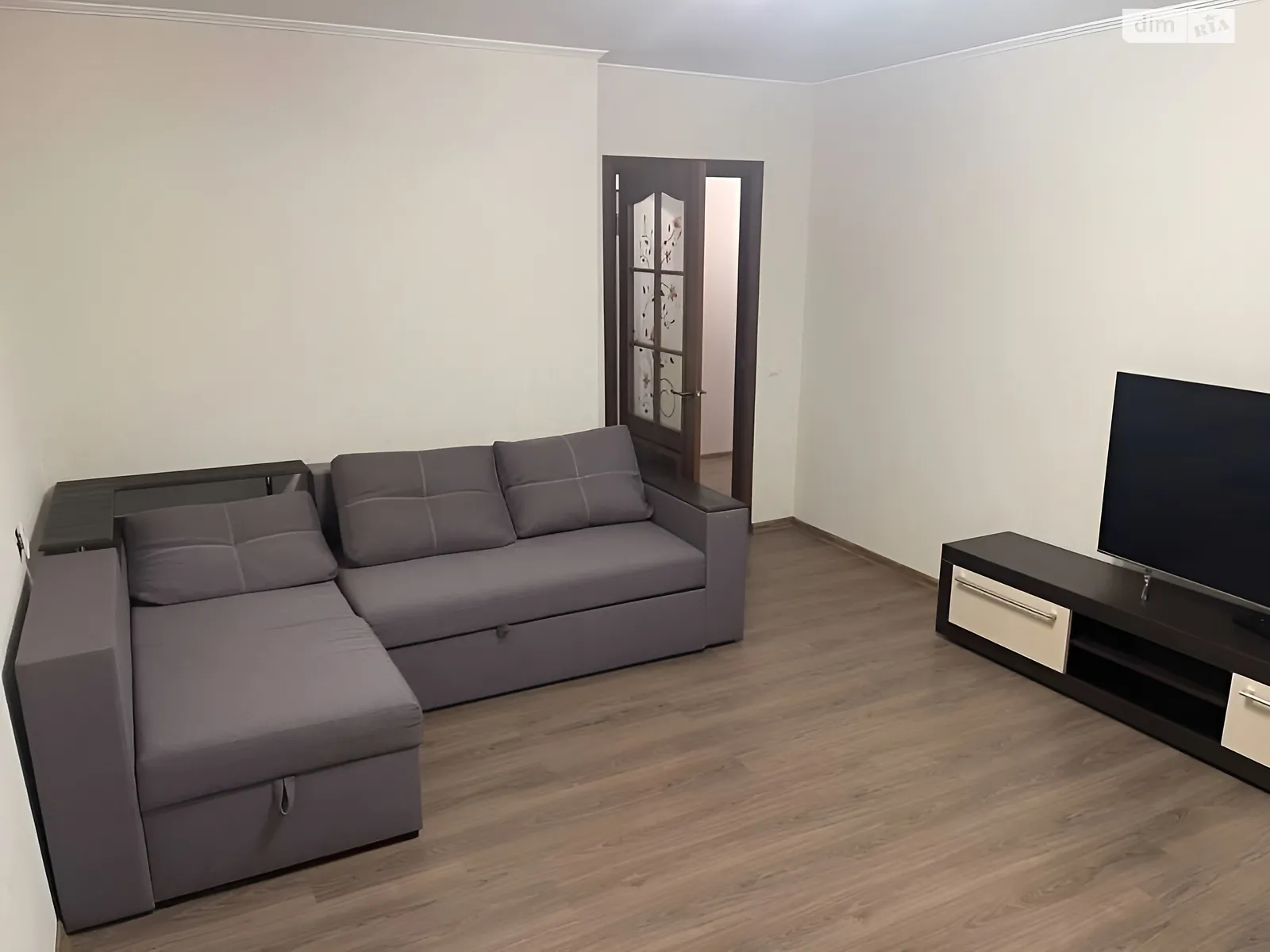 Продается 1-комнатная квартира 45 кв. м в Полтаве, ул. Дмитра Пругла(Станиславского), 6А - фото 1