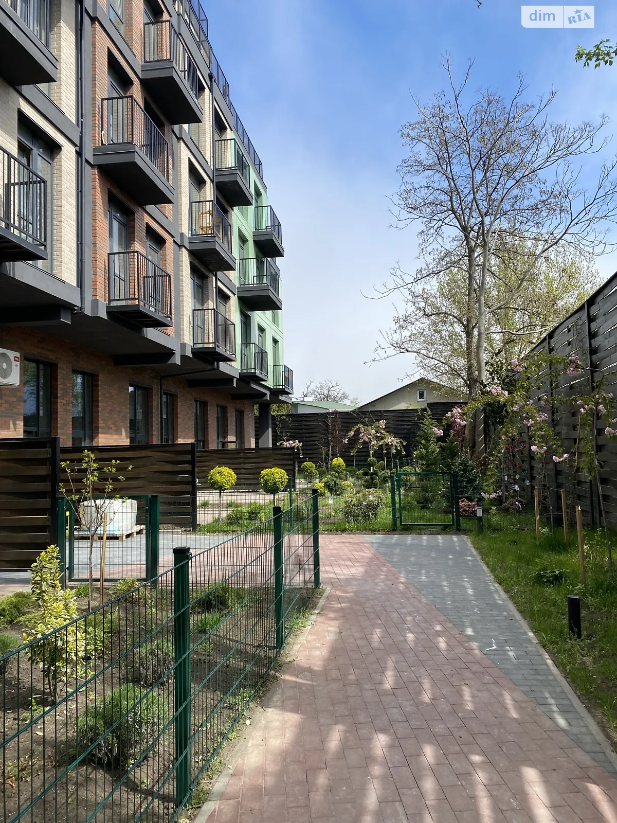 Продается офис 78.61 кв. м в бизнес-центре, цена: 113184 $ - фото 1
