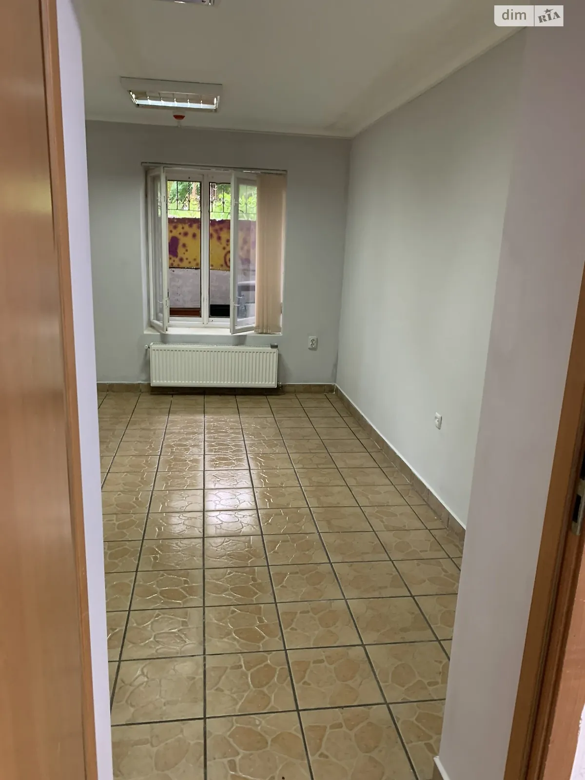 Здається в оренду офіс 15 кв. м в бізнес-центрі, цена: 4000 грн - фото 1