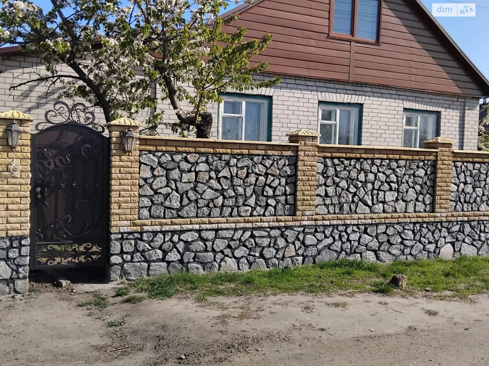 Продается одноэтажный дом 94 кв. м с баней/сауной, цена: 95000 $ - фото 1