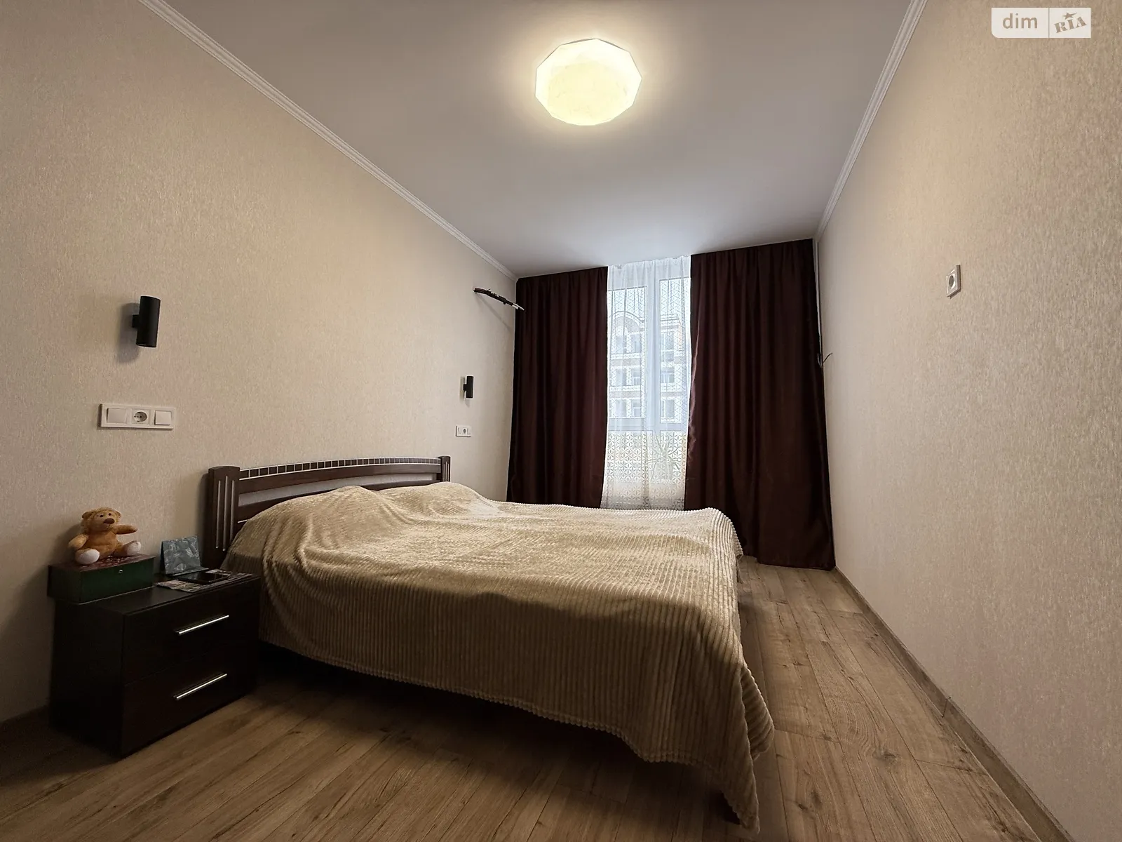 Продається 2-кімнатна квартира 42.3 кв. м у Ірпені, вул. Університетська(Карла Маркса), 1П/1 - фото 1