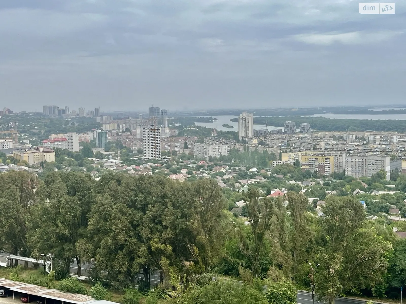Продается 1-комнатная квартира 60.8 кв. м в Днепре, бул. Славы, 45Б - фото 1