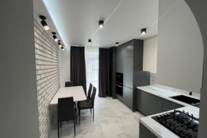 Продажа квартиры, Львовская, Лисиничи, Глинянский Тракт улица, дом 1Б