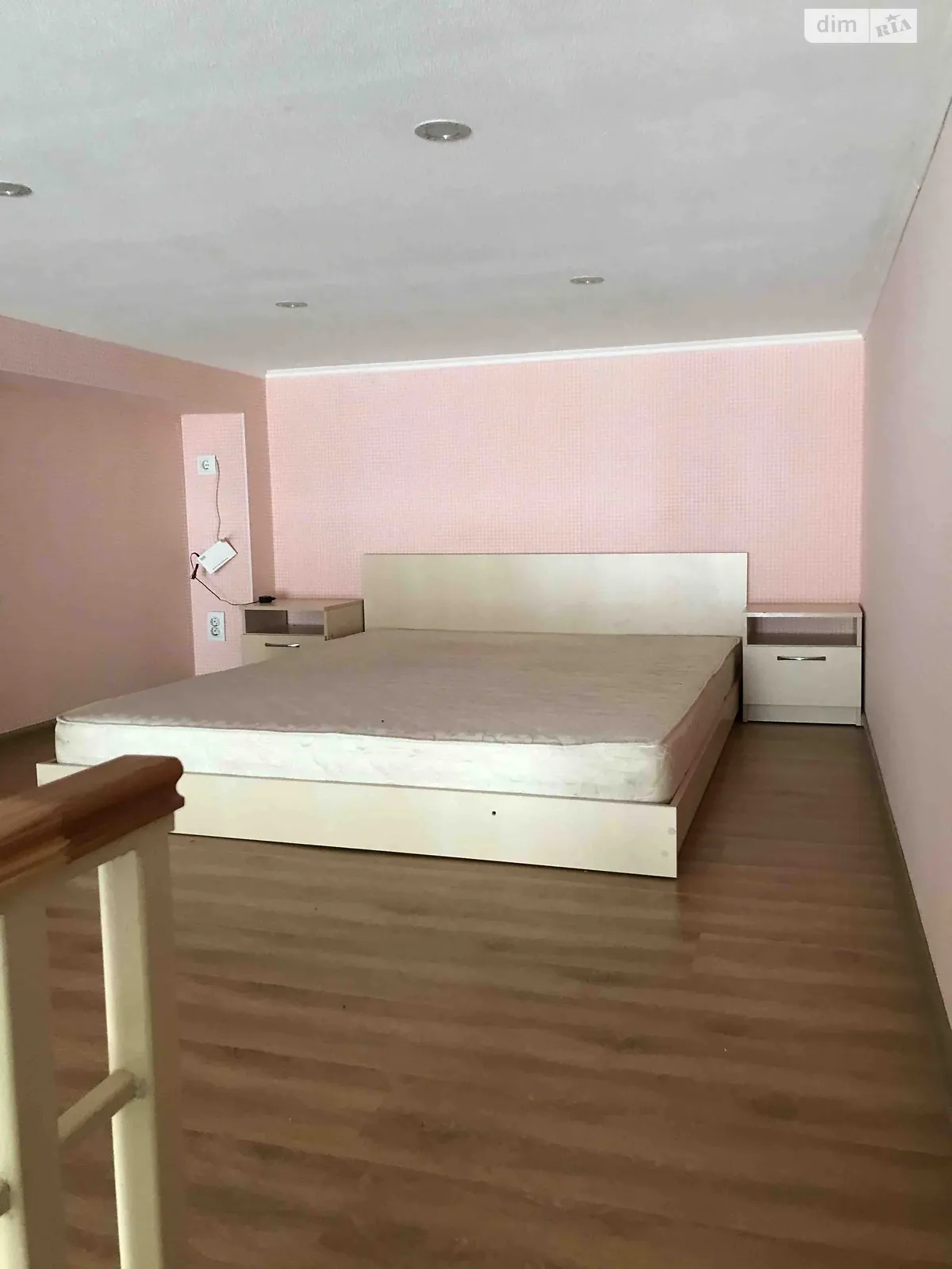 Здається в оренду 1-кімнатна квартира 20 кв. м у Харкові, вул. Лозівська, 5 - фото 1