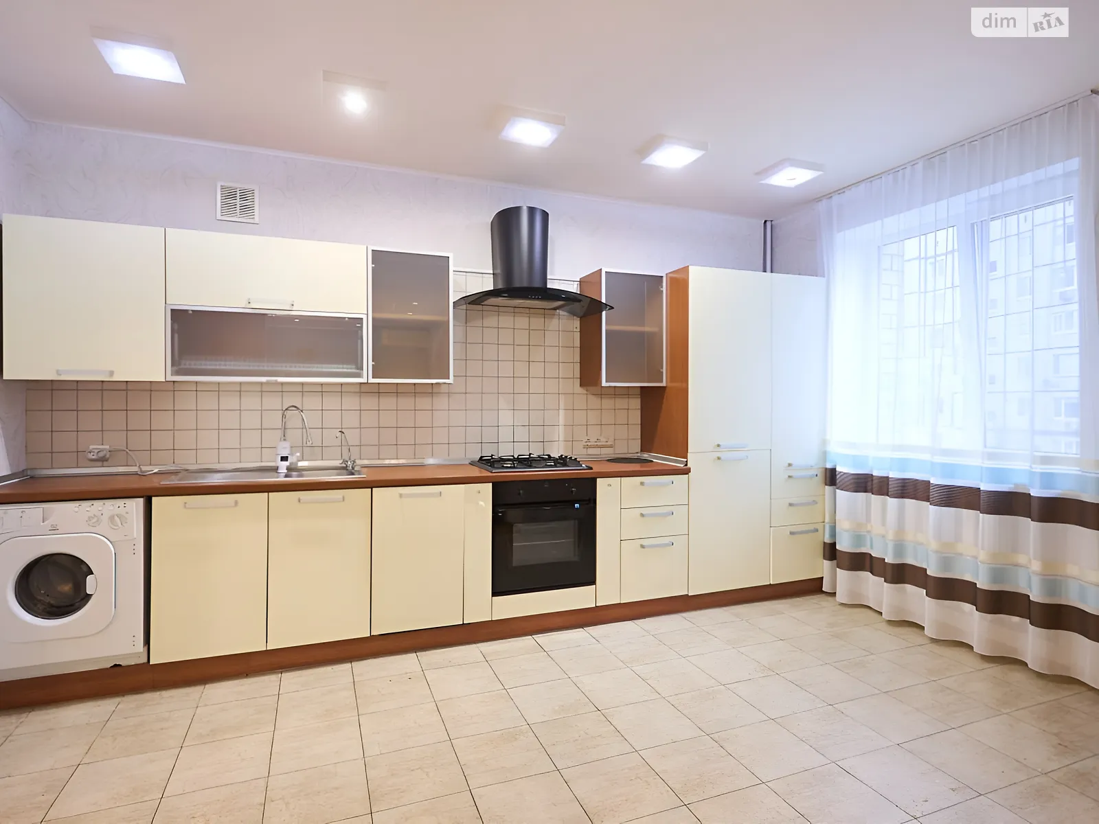 Продается 3-комнатная квартира 92 кв. м в Днепре, ул. Мандрыковская, 336 - фото 1