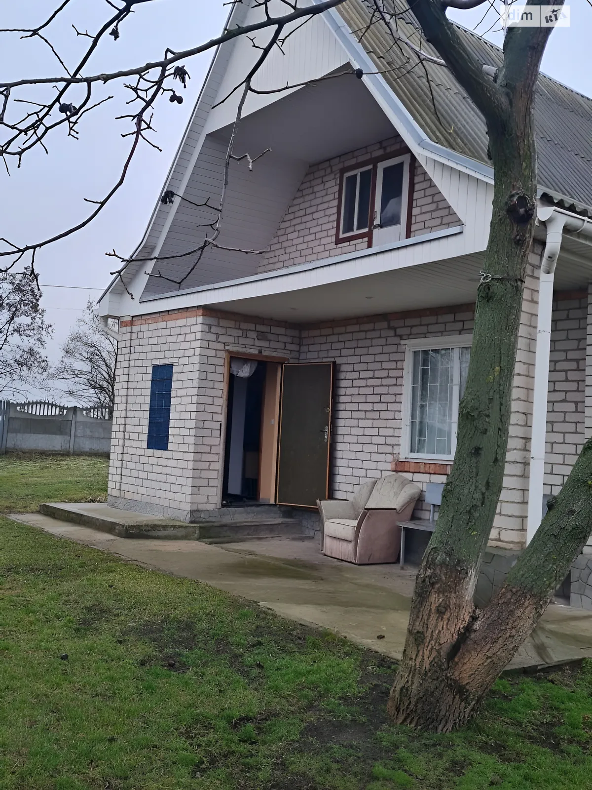Продается дом на 2 этажа 56.5 кв. м с мансардой, цена: 20000 $ - фото 1