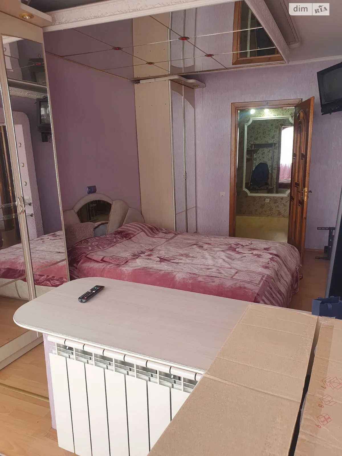 Продается 3-комнатная квартира 77 кв. м в Черновцах - фото 1